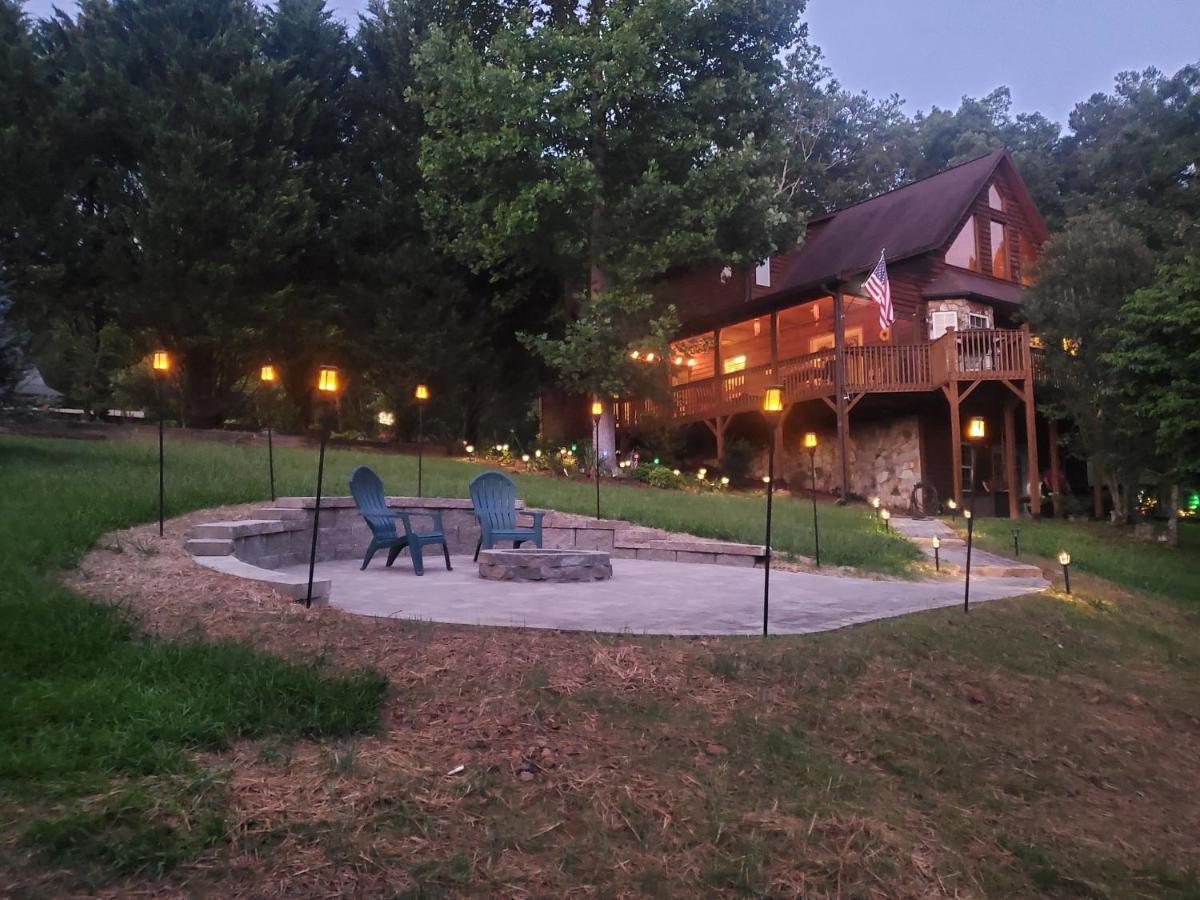 Smoky Mountain Cabin - Hot Tub - Fire Pit Murphy Exteriér fotografie